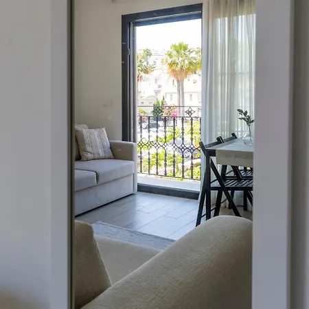 Naro Marina * Çeşme