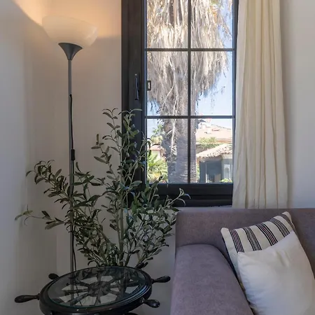 Apartment Naro Marina *