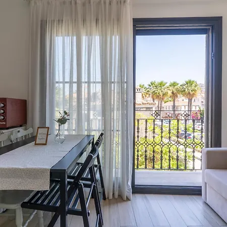 Naro Marina Apartment Cesme